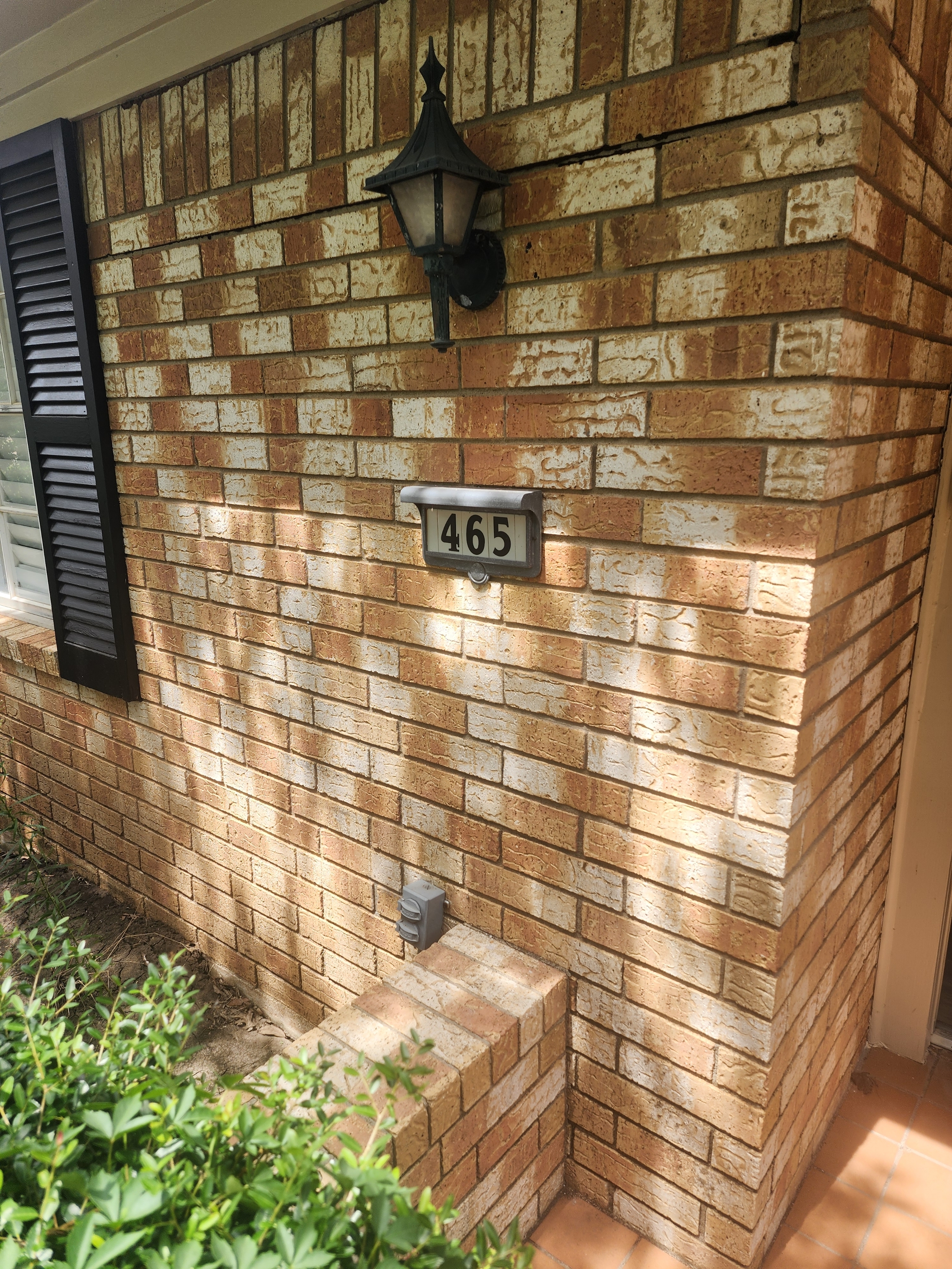 465 Cranbrook Drive
